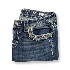 Miss Me 28x31 Signature Skinny Jean